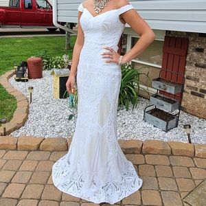 Size 8 gown
